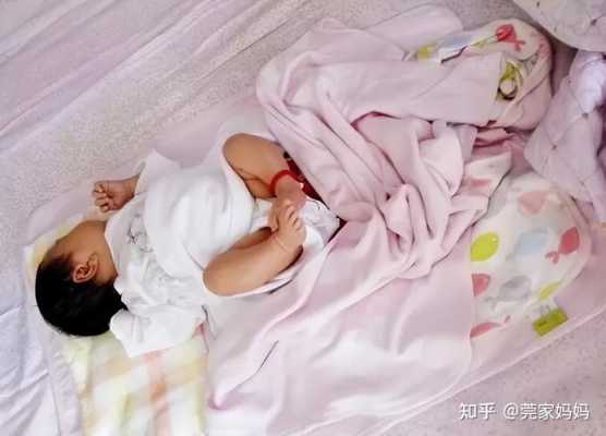 孩子踢被子是什么原因,小孩老踢被子怎么办神回复 