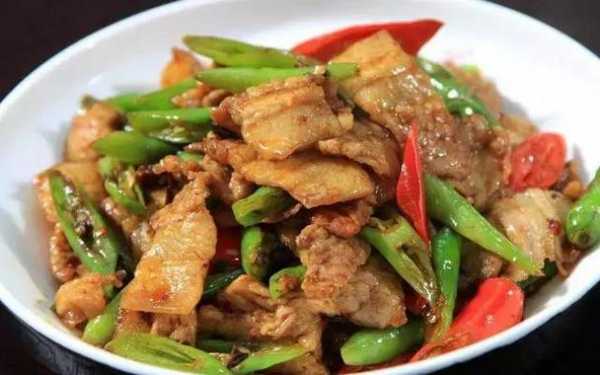  猪肉炒什么菜好吃「猪肉炒什么菜好吃图解」