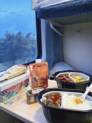 火车上适合带什么吃的,火车适合带什么吃的填肚子 